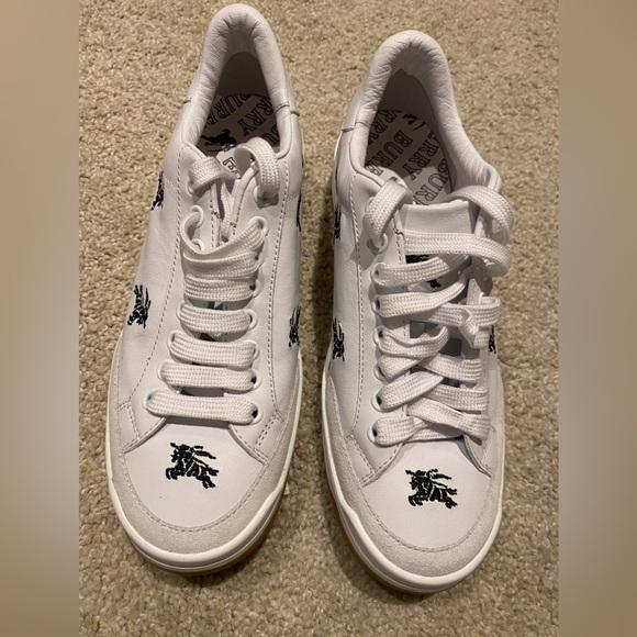 Authentic Burberry Sneakers with box - NWT - Picture 3 of 11